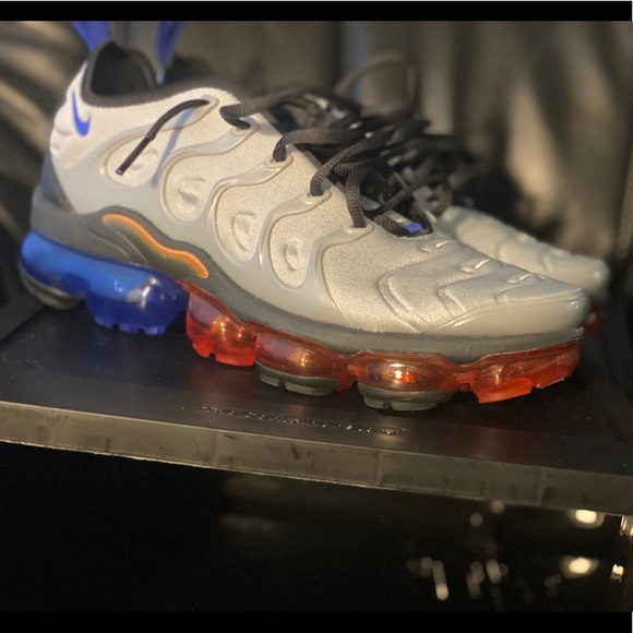 Nike Air VaporMax - Picture 2 of 2